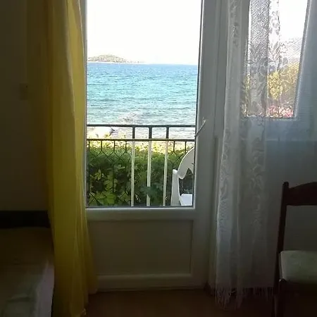 Apartman Levanat Ivo *